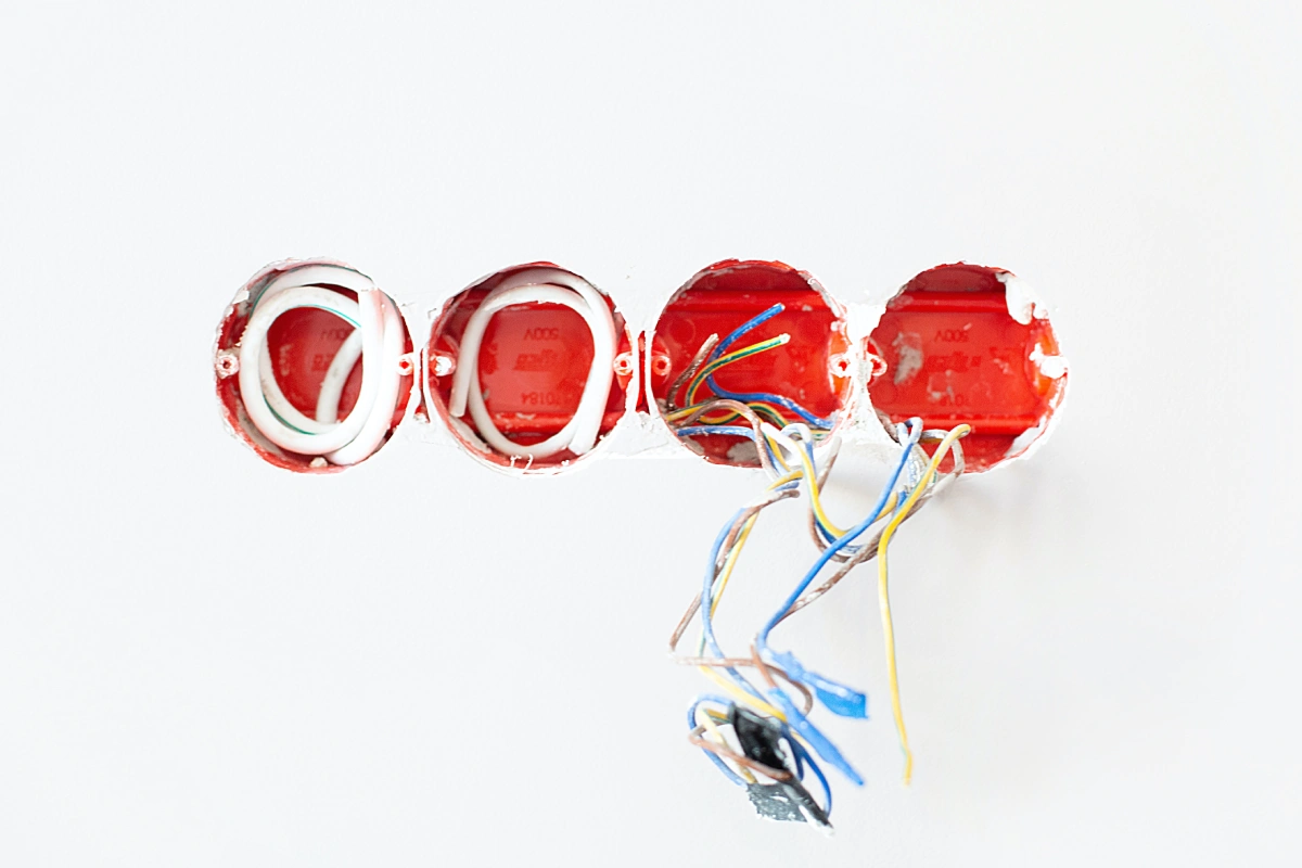 Awas Kebakaran, 7 Cara Mencegah Korsleting Listrik Di Rumah! | Satya Wijaya Brama